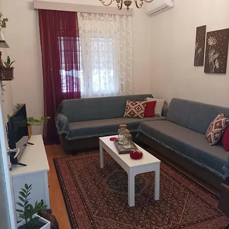 Apartment Pepper House Edessa