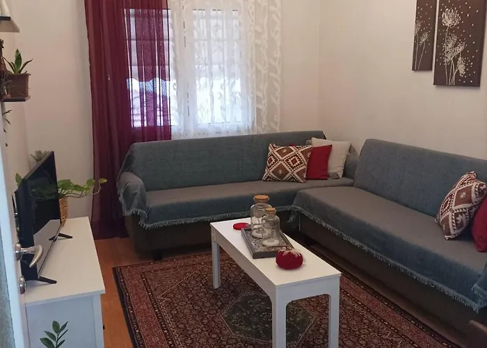 公寓 Pepper House 埃泽萨